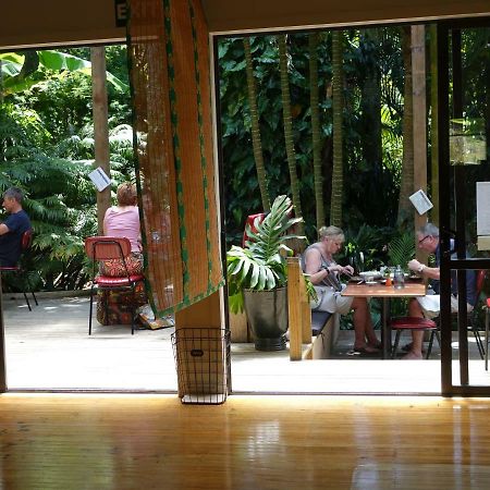 Wharepuke Subtropical Accommodation Керікері Екстер'єр фото