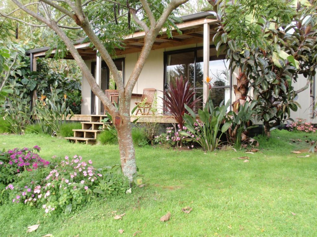 Wharepuke Subtropical Accommodation Керікері Номер фото
